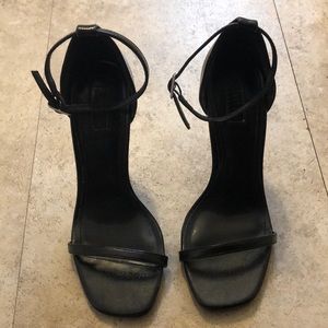 *FOREVER 21* Stiletto heels